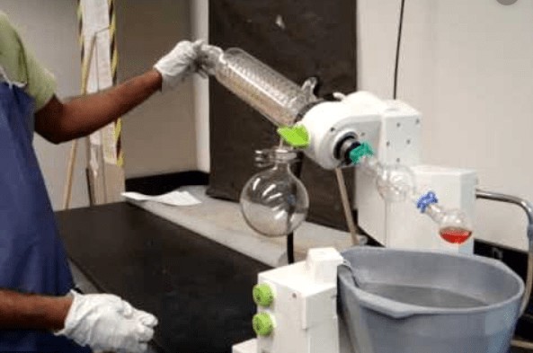 how to use a rotary evaporator